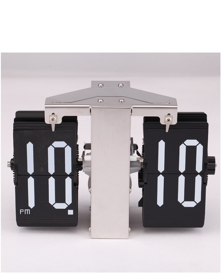 שעון קיר מדפדף - פליפ מודרני כרום וקלפים שחורים